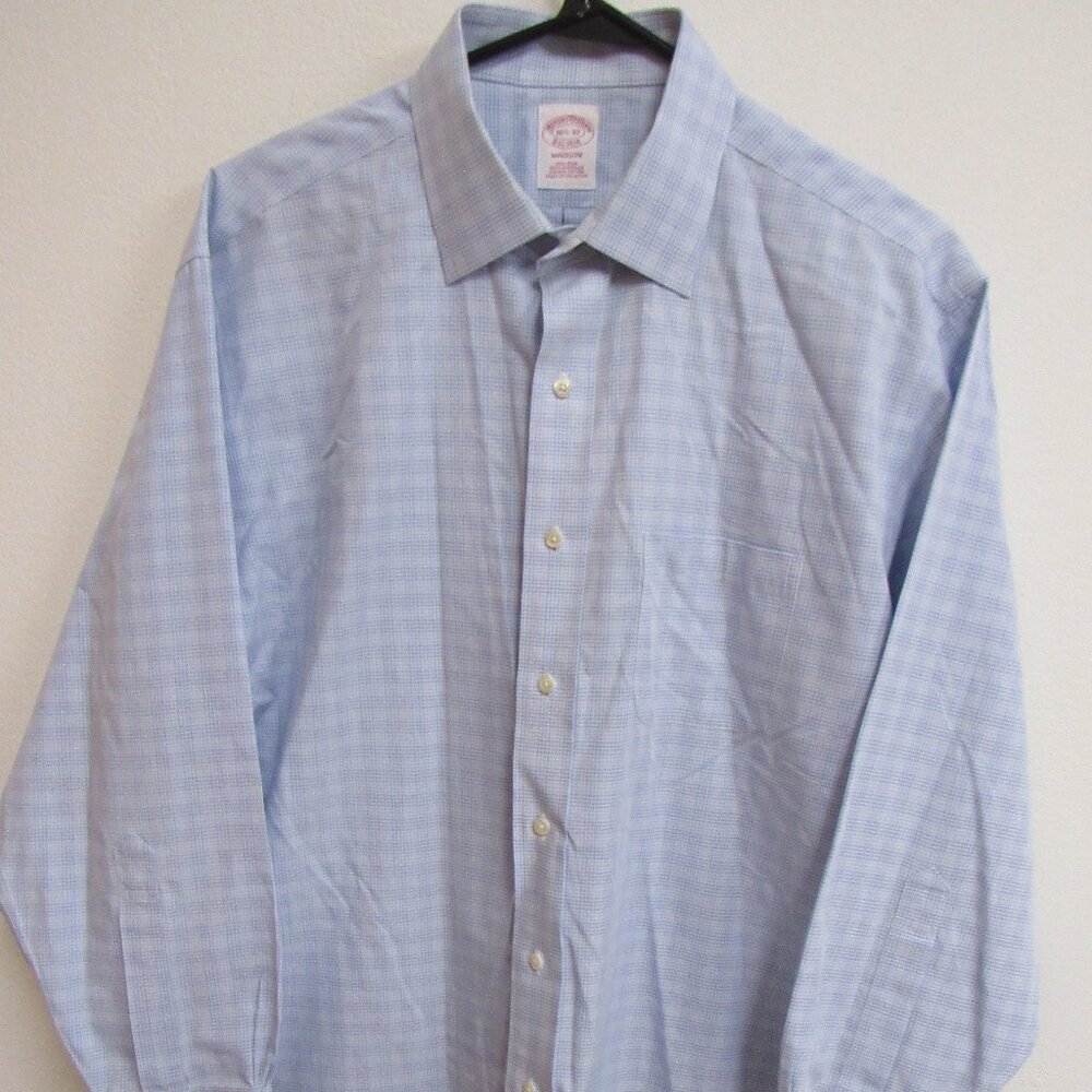 Brooks Brothers Madison Button-Up Shirt Men's Blue 16.5 32‎ Supima Cotton